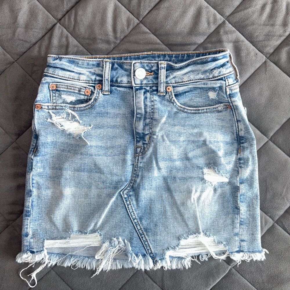 American Eagle jean skirt